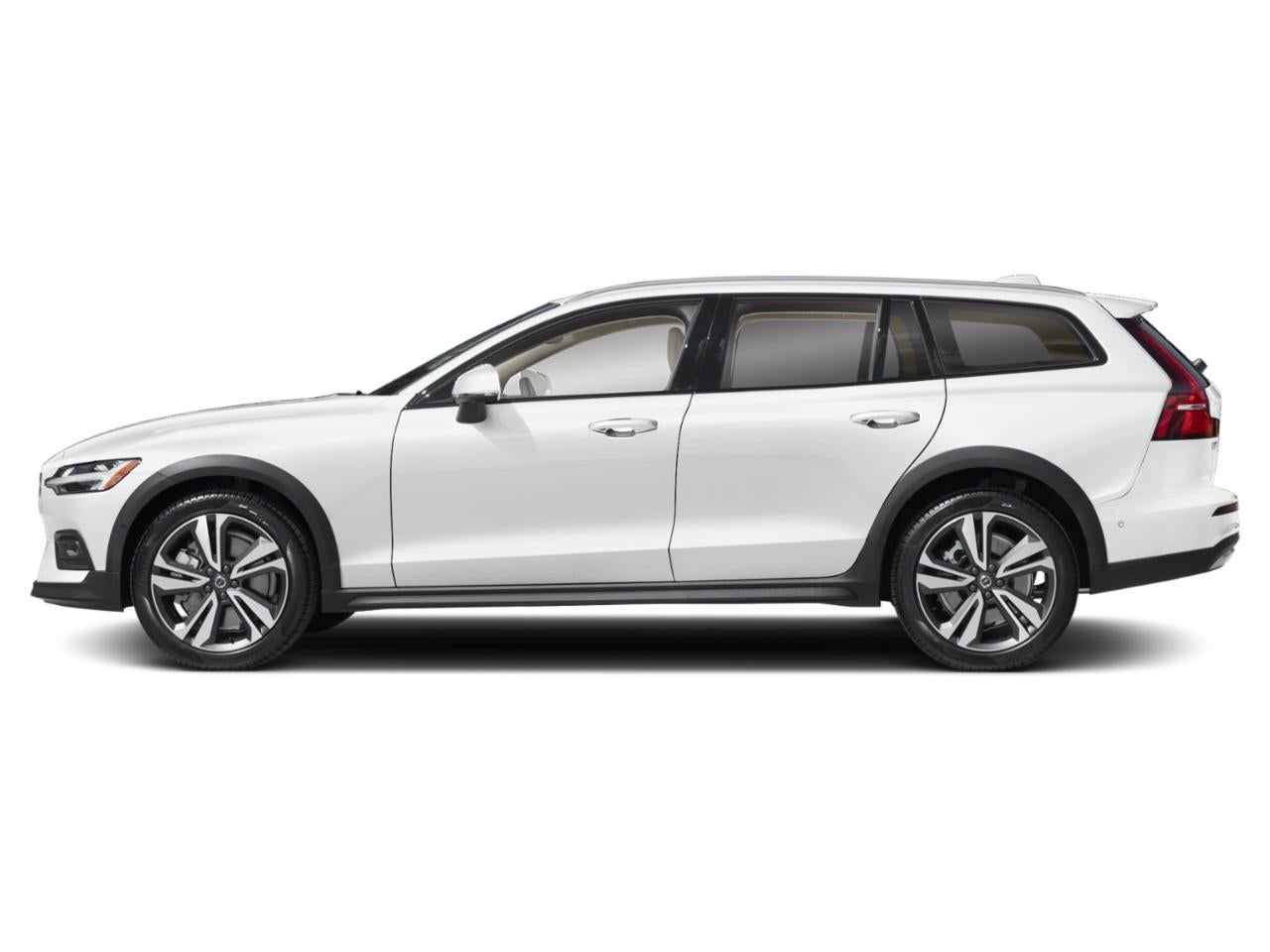 2024 Volvo V60 Cross Country B5 AWD Plus
