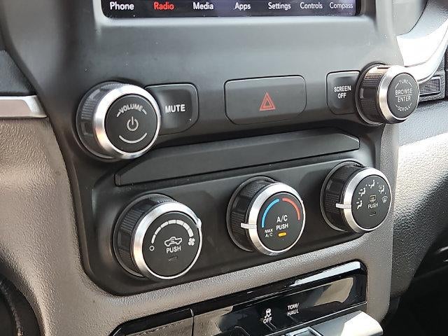 2020 RAM 1500 Big Horn 4x4 Crew Cab 5'7" Box