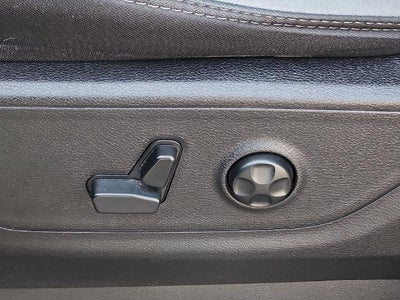 2020 RAM 1500 Big Horn 4x4 Crew Cab 5'7" Box