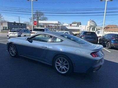 2024 Ford Mustang GT Premium Fastback
