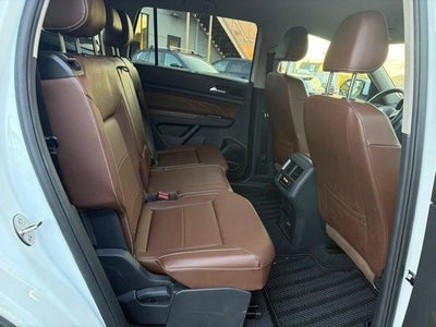 2023 Volkswagen Atlas 2.0T SE w/Technology 4MOTION