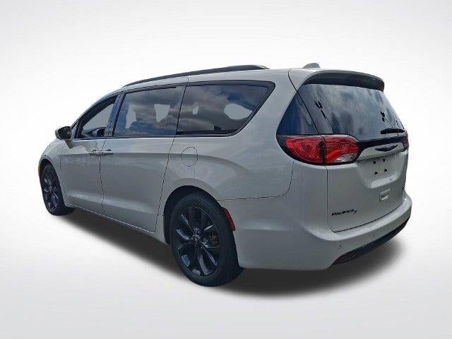2020 Chrysler Pacifica Limited FWD