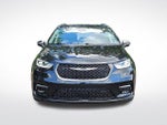 2022 Chrysler Pacifica Limited AWD