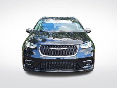 2022 Chrysler Pacifica Limited AWD