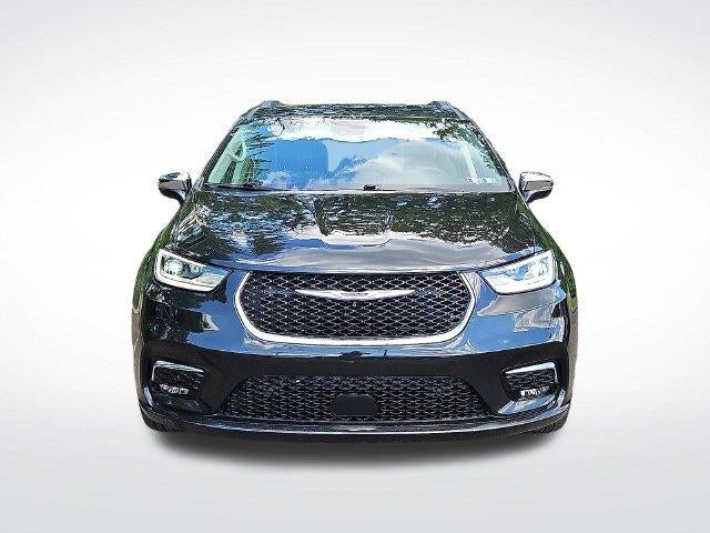 2022 Chrysler Pacifica Limited AWD