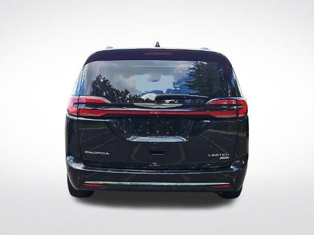 2022 Chrysler Pacifica Limited AWD