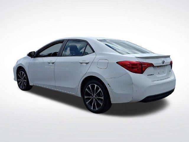 2018 Toyota Corolla SE CVT (Natl)