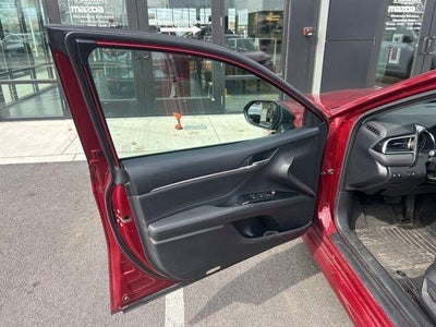 2018 Toyota Camry XLE Auto (SE)