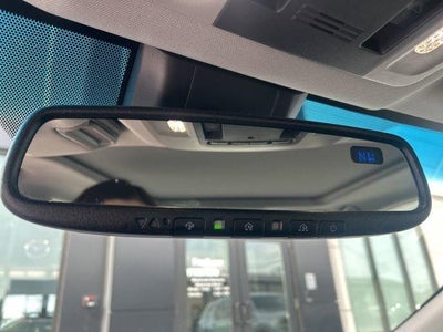 2018 Toyota Camry XLE Auto (SE)