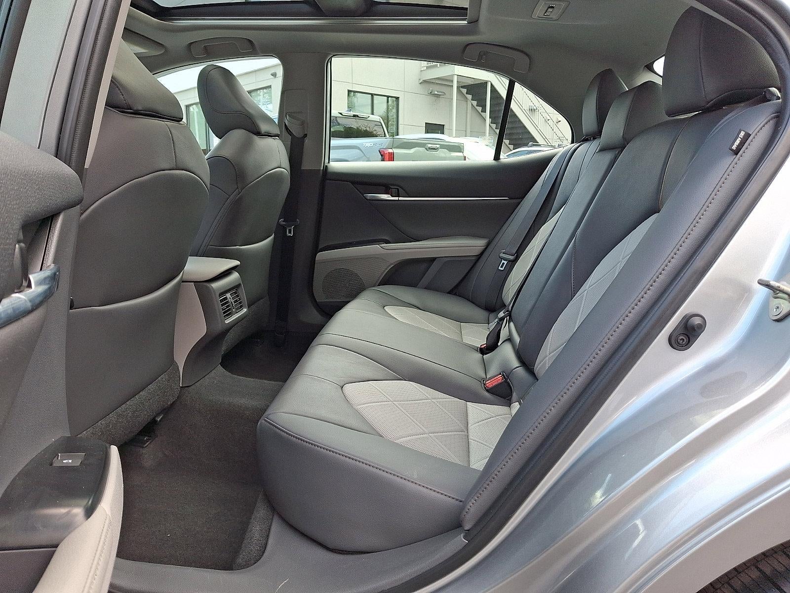 2019 Toyota Camry XLE Auto (SE)