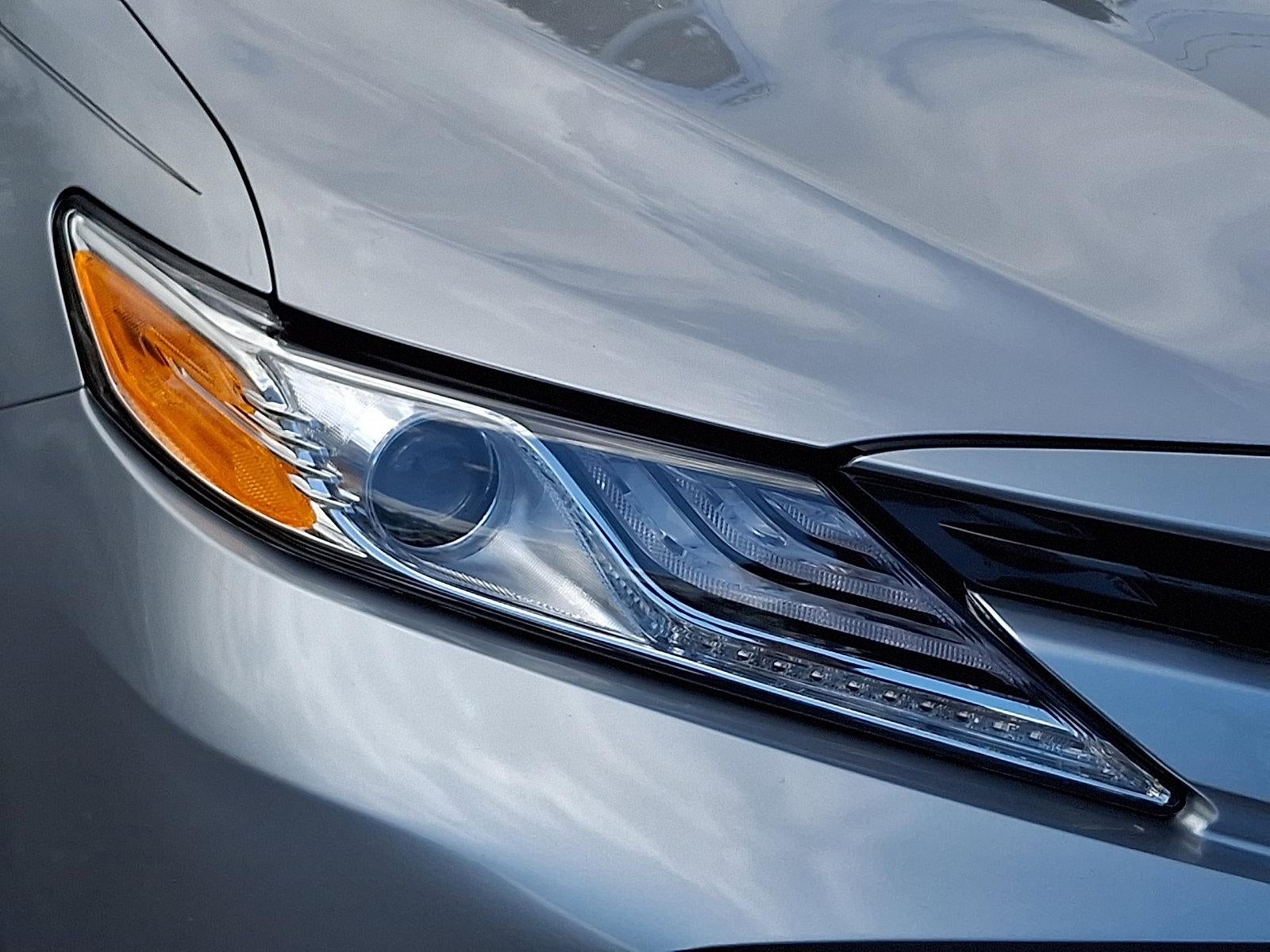 2019 Toyota Camry XLE Auto (SE)