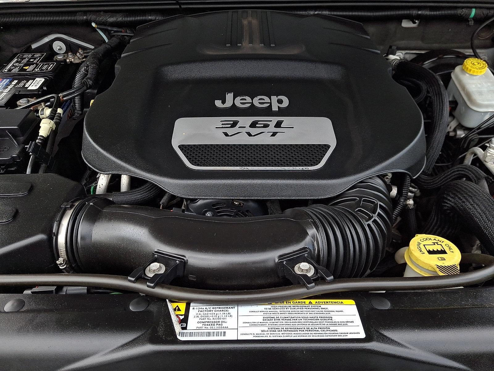 2012 Jeep Wrangler 4WD 2dr Sahara
