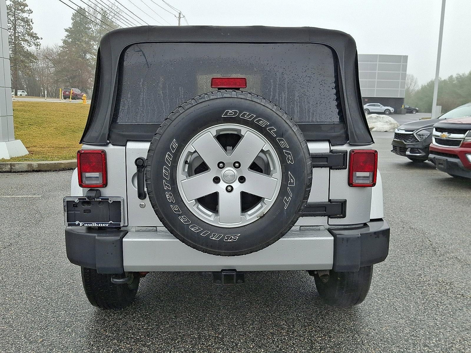 2012 Jeep Wrangler 4WD 2dr Sahara