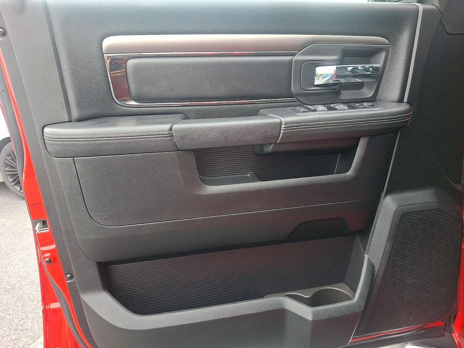 2016 RAM 1500 4WD Crew Cab 6.4 Ft Box Sport