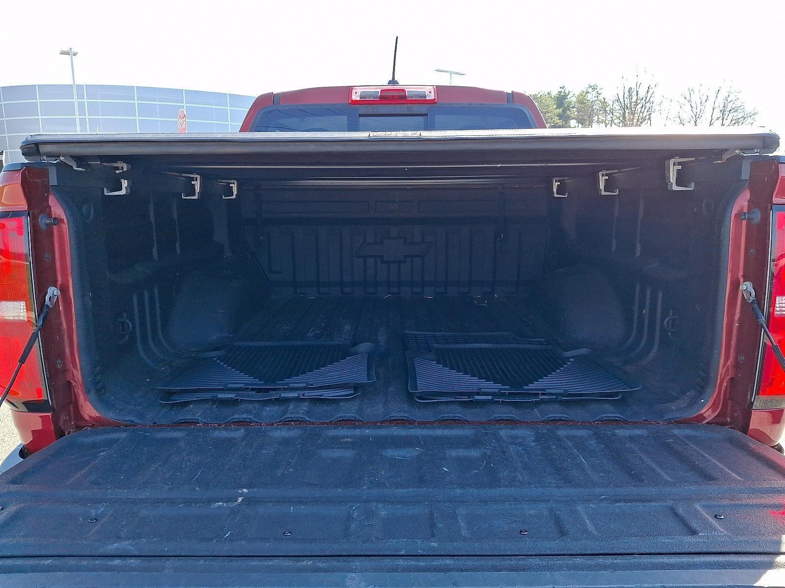 2017 Chevrolet Colorado Crew Cab Short Box 4-Wheel Drive LT