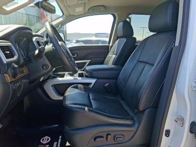 2017 Nissan Titan 4x4 Crew Cab SL