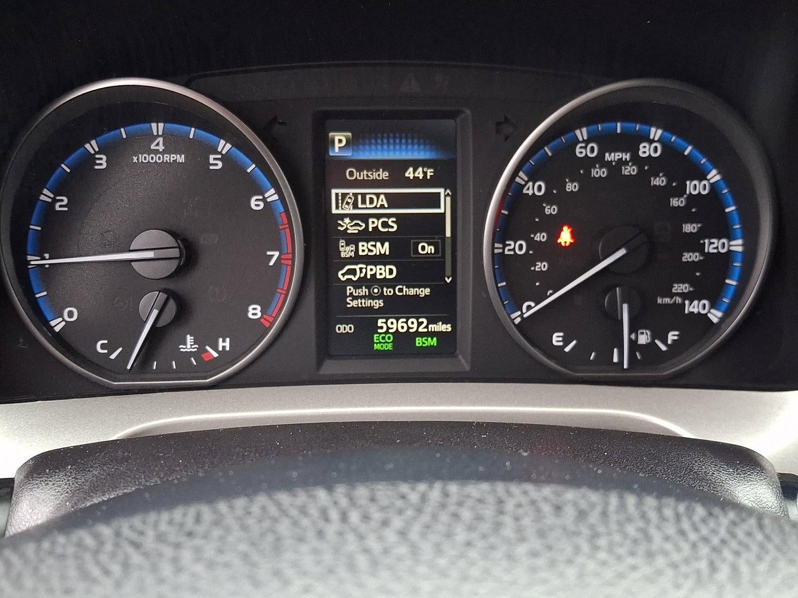 2018 Toyota RAV4 XLE AWD (Natl)