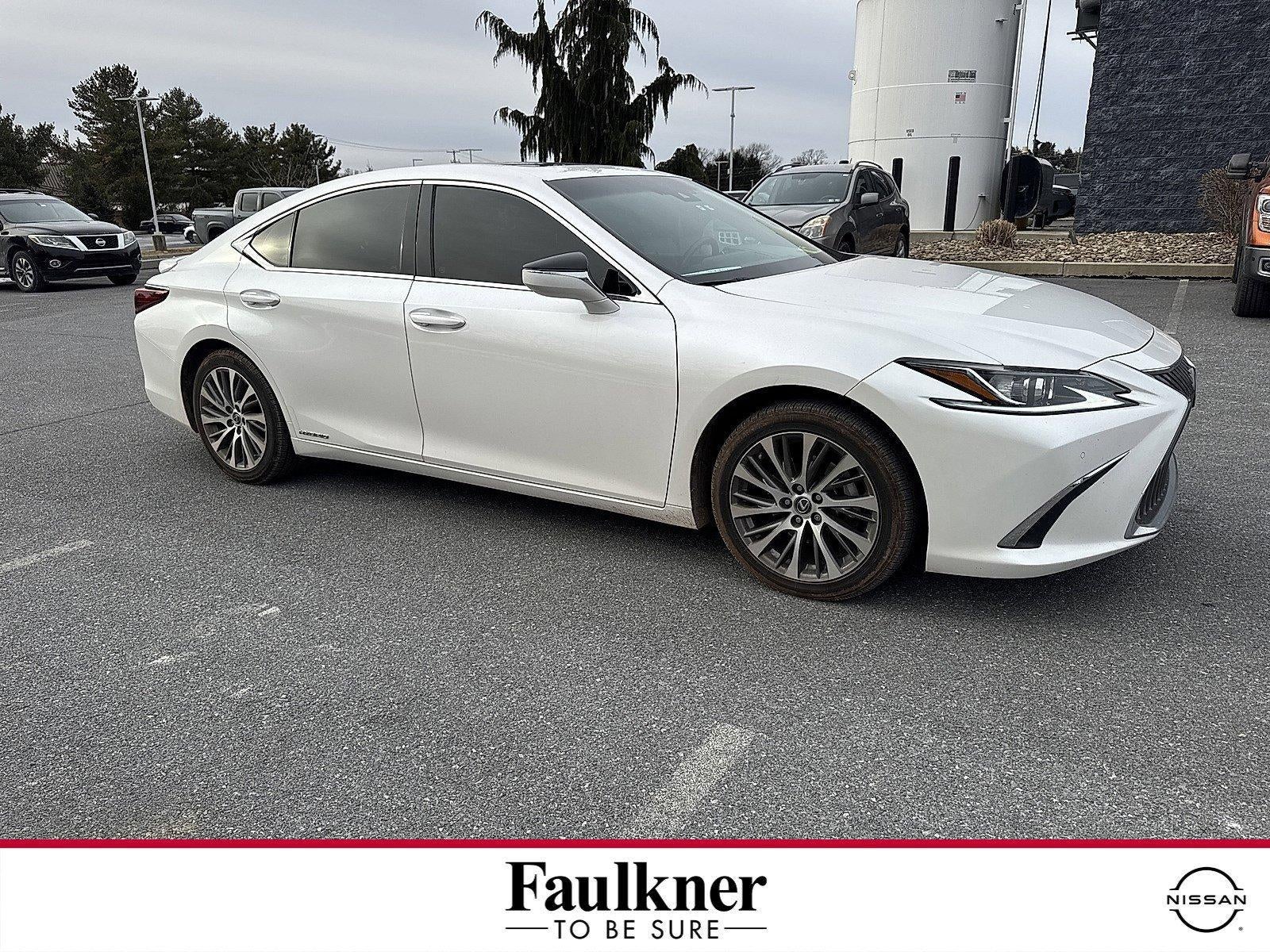 2021 Lexus ES 300h FWD