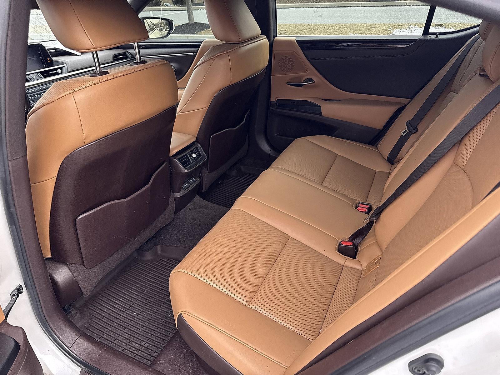 2021 Lexus ES 300h FWD