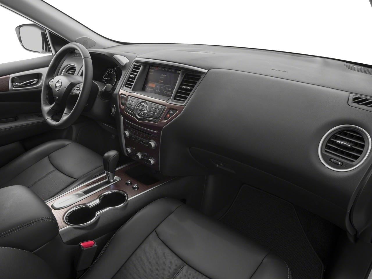 2017 Nissan Pathfinder 4x4 Platinum