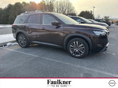 2022 Nissan Pathfinder SL 4WD