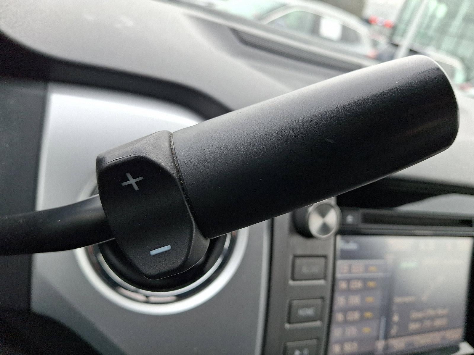 2015 Toyota Tundra 4WD Truck 4WD Double Cab Standard Bed 4.6L V8 SR5 (Natl)