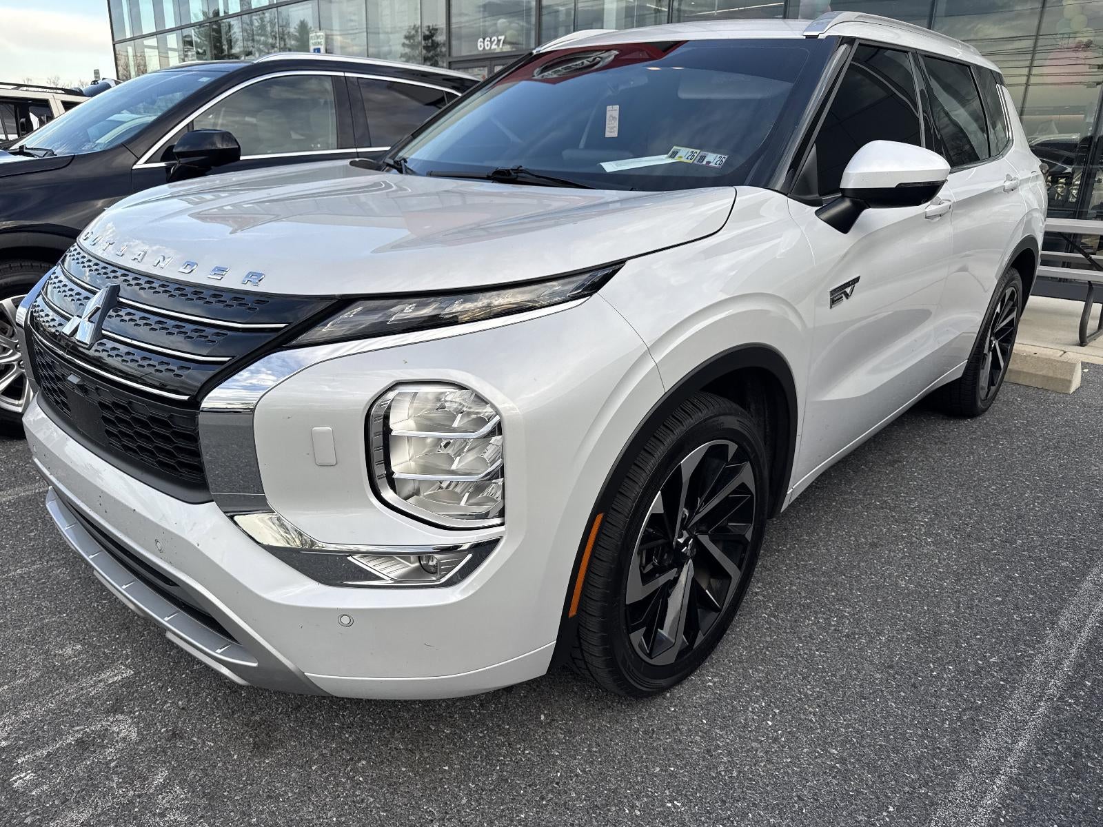 2023 Mitsubishi Outlander PHEV SEL S-AWC