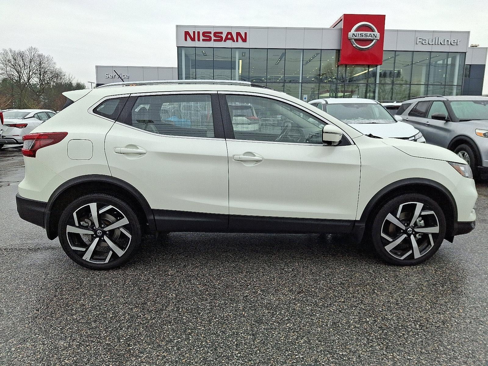 2022 Nissan Rogue Sport AWD SL