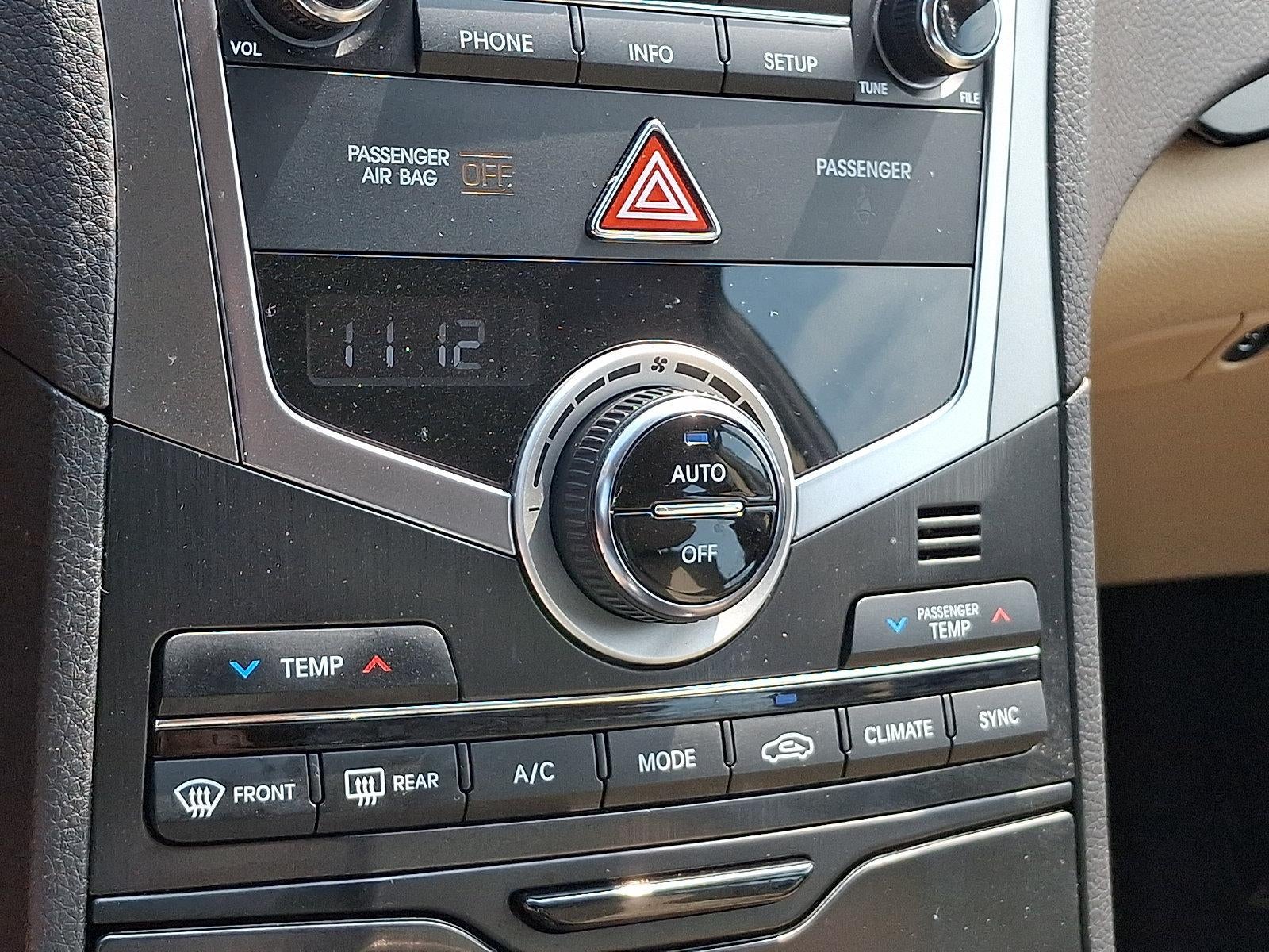 2016 Hyundai AZERA 4Dr Sdn