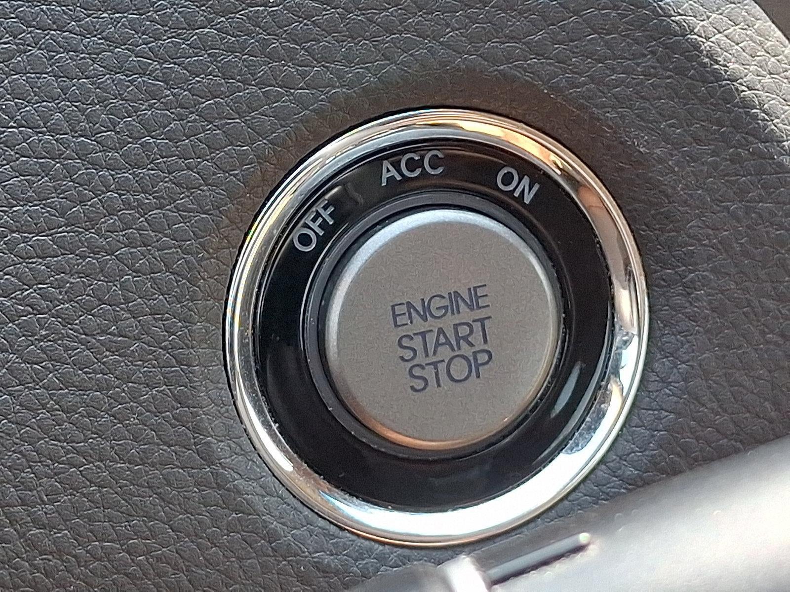 2016 Hyundai AZERA 4Dr Sdn