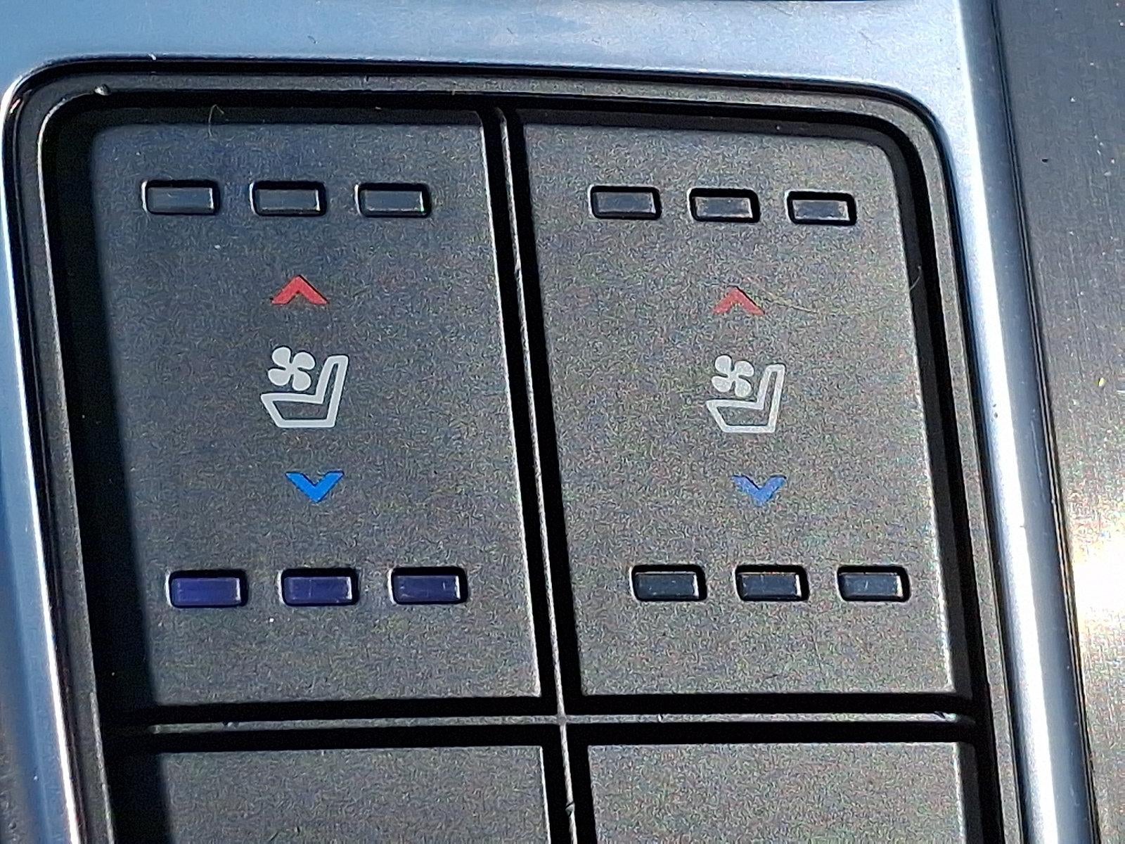 2016 Hyundai AZERA 4Dr Sdn