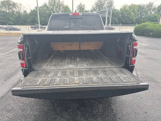 2020 RAM 1500 Big Horn Crew Cab 4x4 5'7" Box