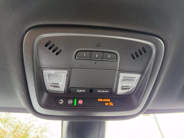 2024 Chevrolet Traverse Limited LT Cloth