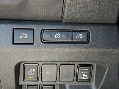 2023 Nissan Frontier Crew Cab PRO-4X 4x4