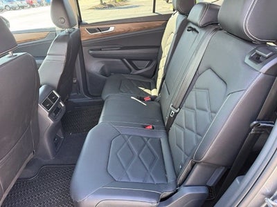 2024 Volkswagen Atlas 2.0T SE