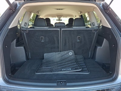 2024 Volkswagen Atlas 2.0T SE
