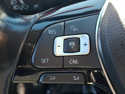 2016 Volkswagen Passat 1.8T SE