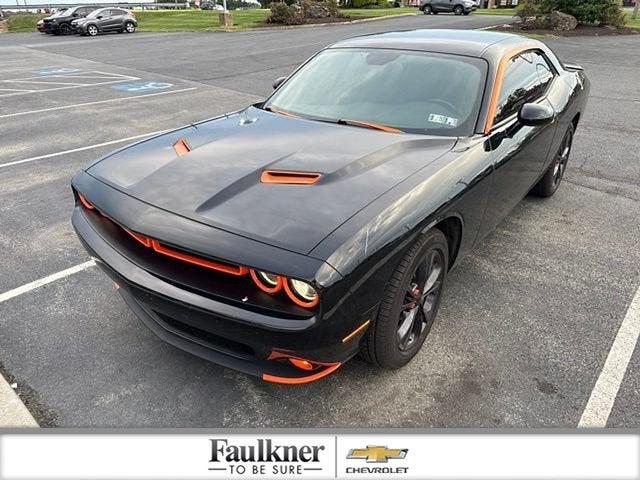 2020 Dodge Challenger SXT AWD