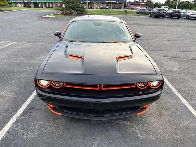 2020 Dodge Challenger SXT AWD