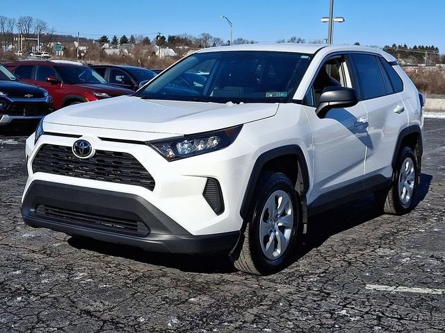 2022 Toyota RAV4 LE