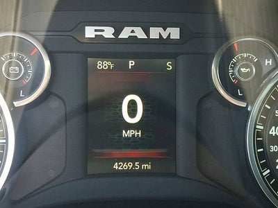 2024 RAM 2500 Tradesman Crew Cab 4x4 6'4" Box