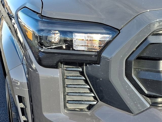 2025 Toyota Tacoma 4WD SR