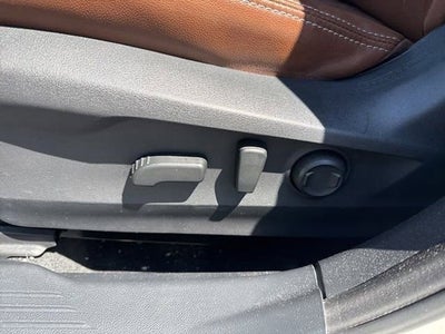 2022 Subaru Outback Touring XT