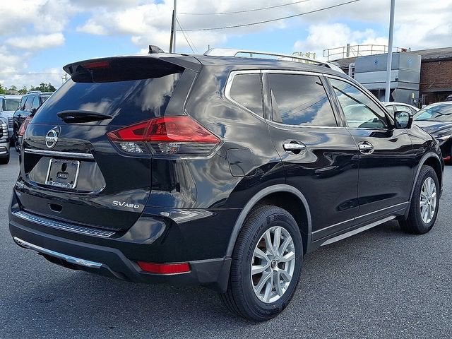 2018 Nissan Rogue SV