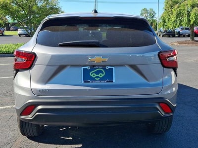2025 Chevrolet Trax LS
