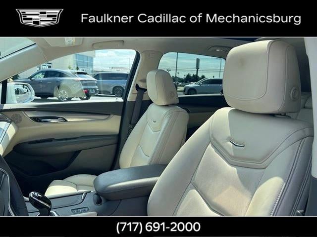 2017 Cadillac XT5 Luxury AWD