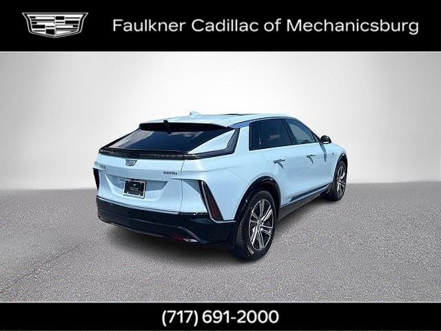 2024 Cadillac LYRIQ Luxury 2