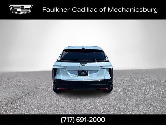 2024 Cadillac LYRIQ Luxury 2