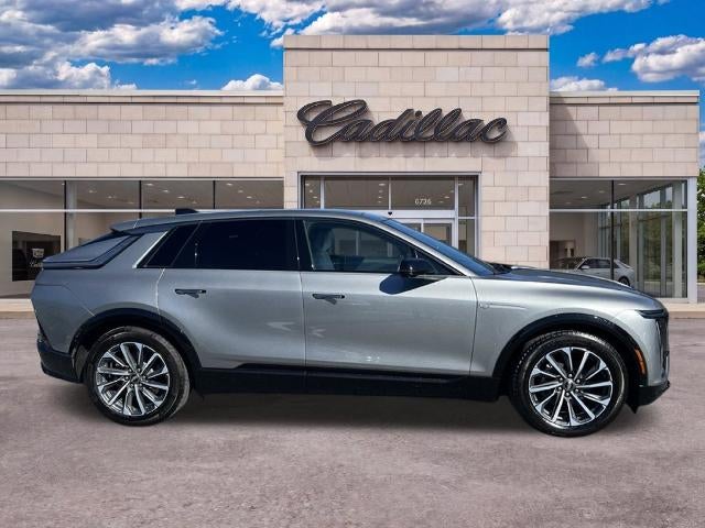 2024 Cadillac LYRIQ Sport 2