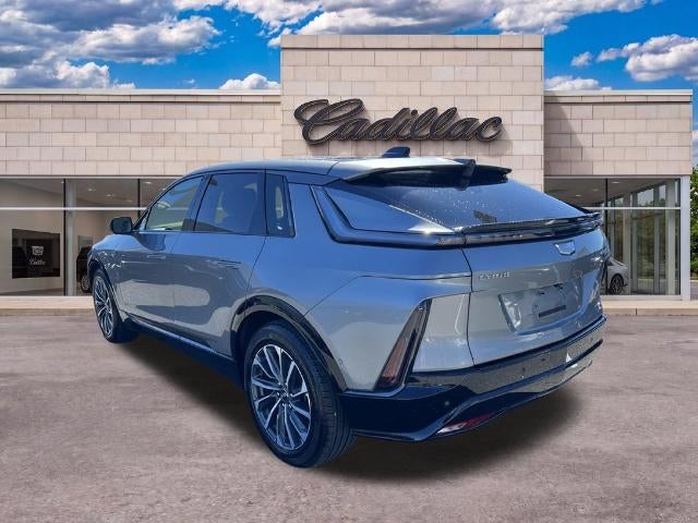 2024 Cadillac LYRIQ Sport 2